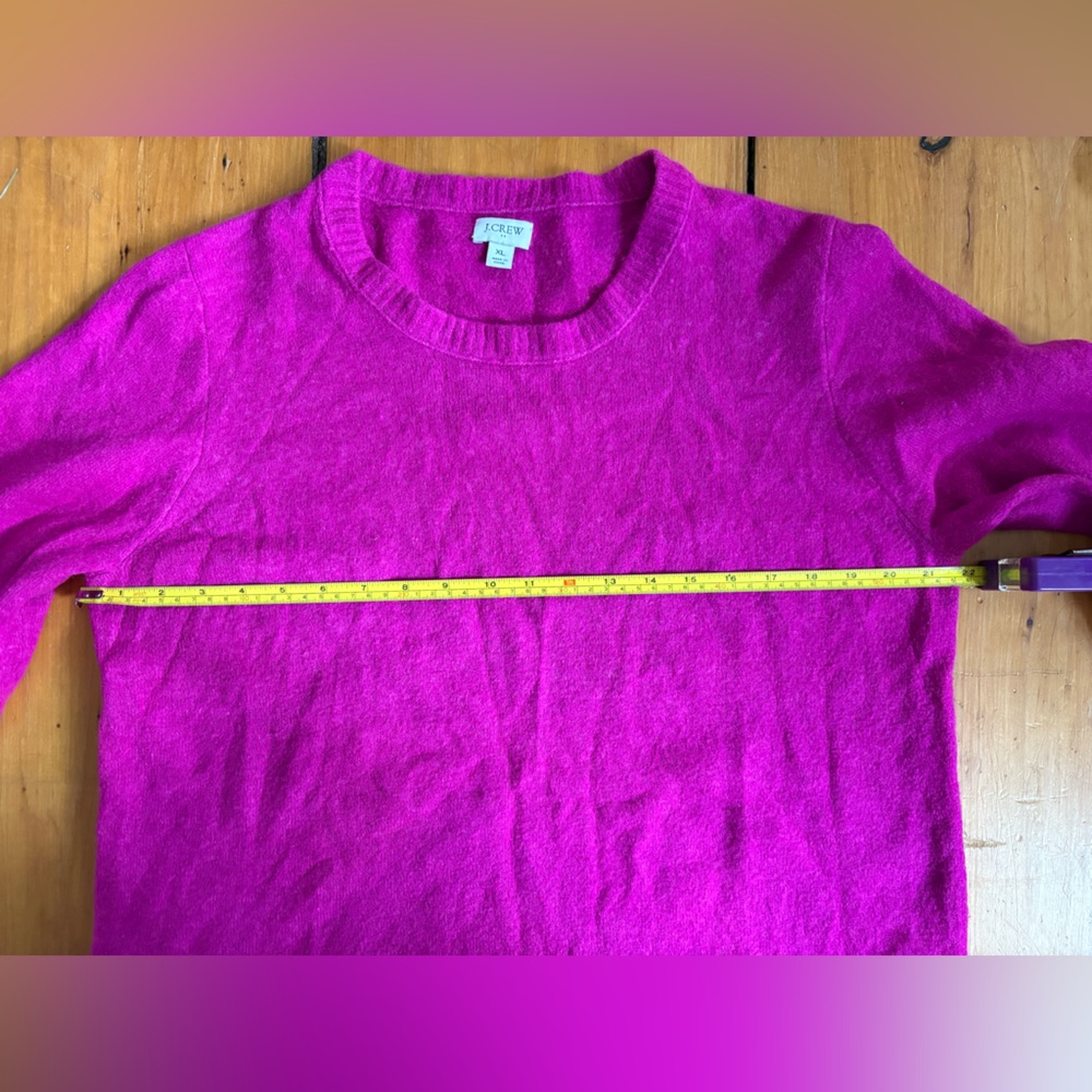 J.Crew Crewneck Sweater Extra Soft Brilliant Plum Berry Pink Size Extra Large XL - Picture 8 of 11